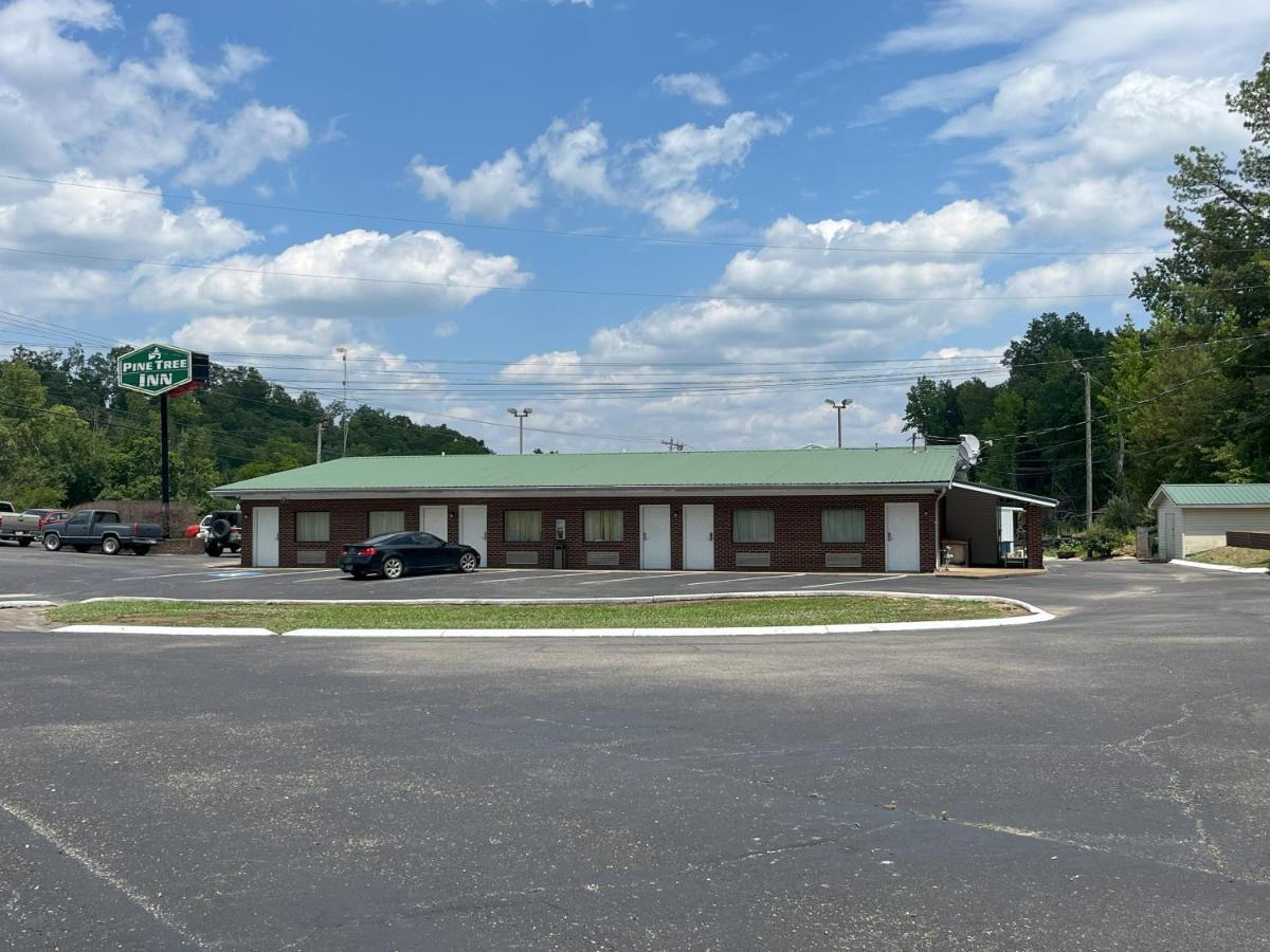 Pinetree Inn Parsons Luaran gambar
